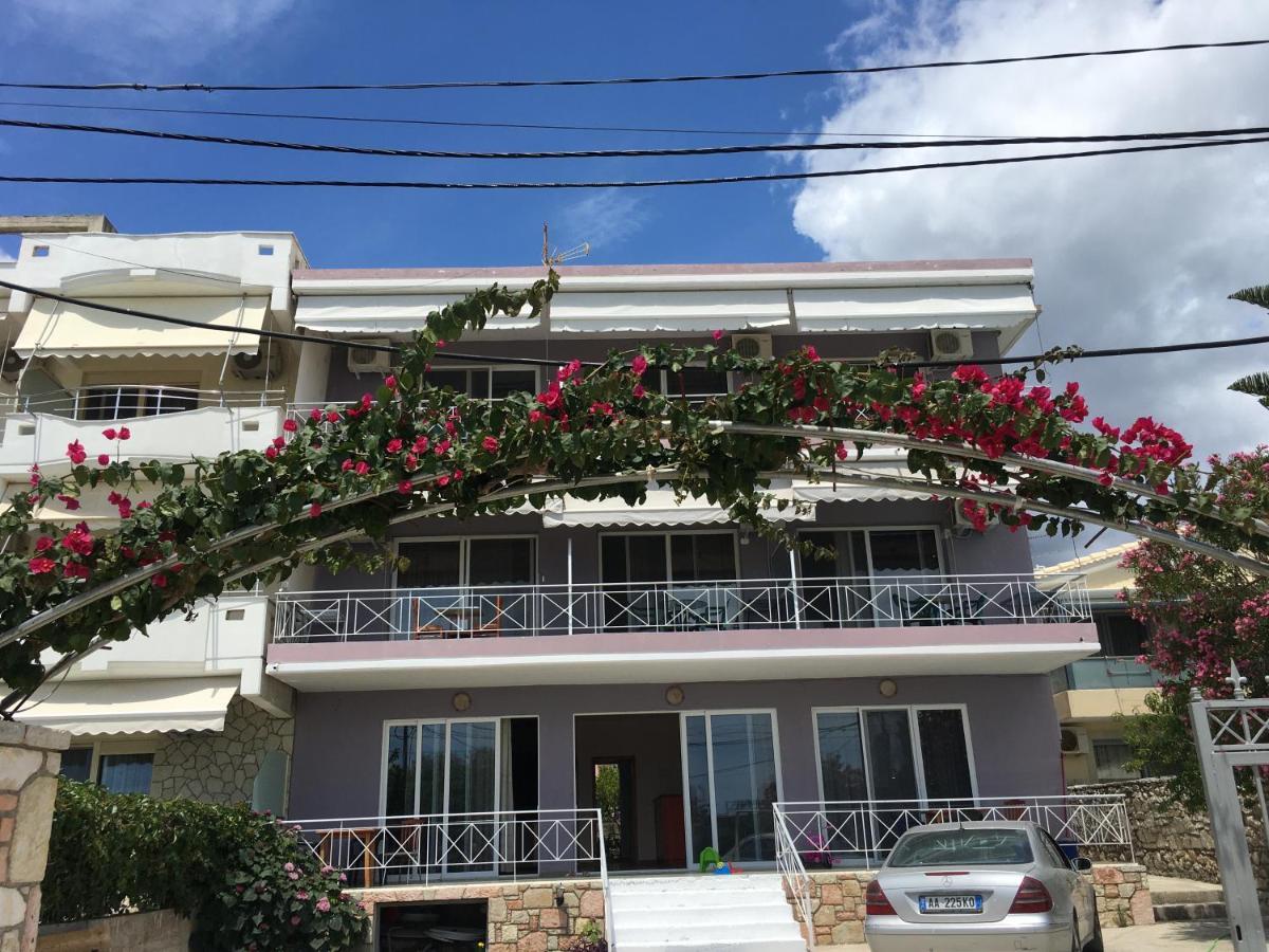 Irini Boutique Rooms!!! Himarë Eksteriør billede