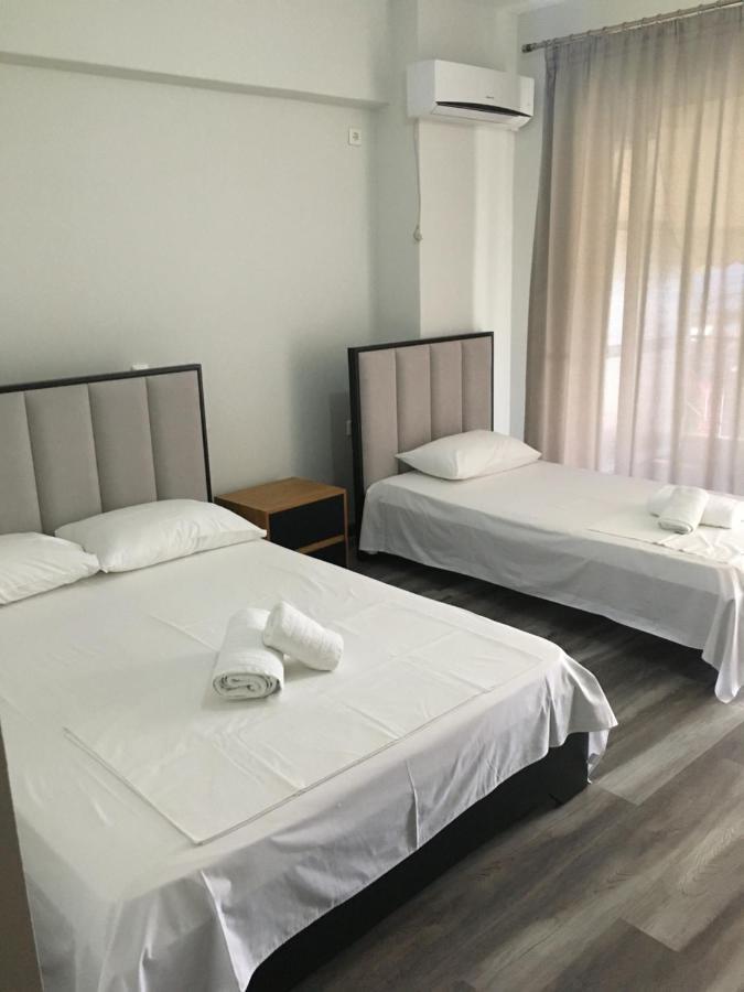 Irini Boutique Rooms!!! Himarë Eksteriør billede