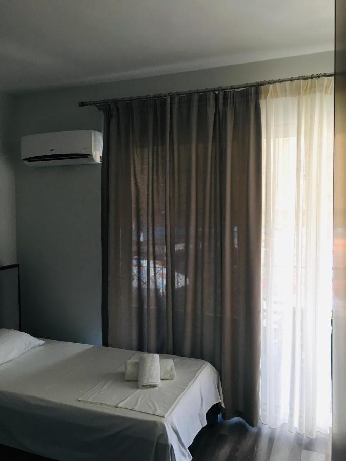 Irini Boutique Rooms!!! Himarë Eksteriør billede