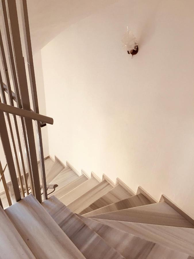 Irini Boutique Rooms!!! Himarë Eksteriør billede