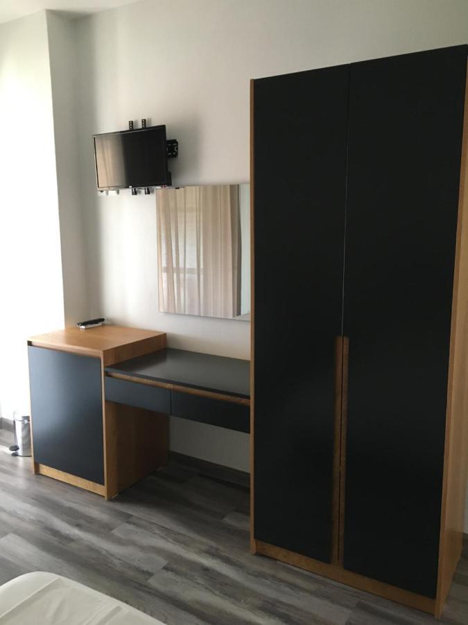 Irini Boutique Rooms!!! Himarë Eksteriør billede